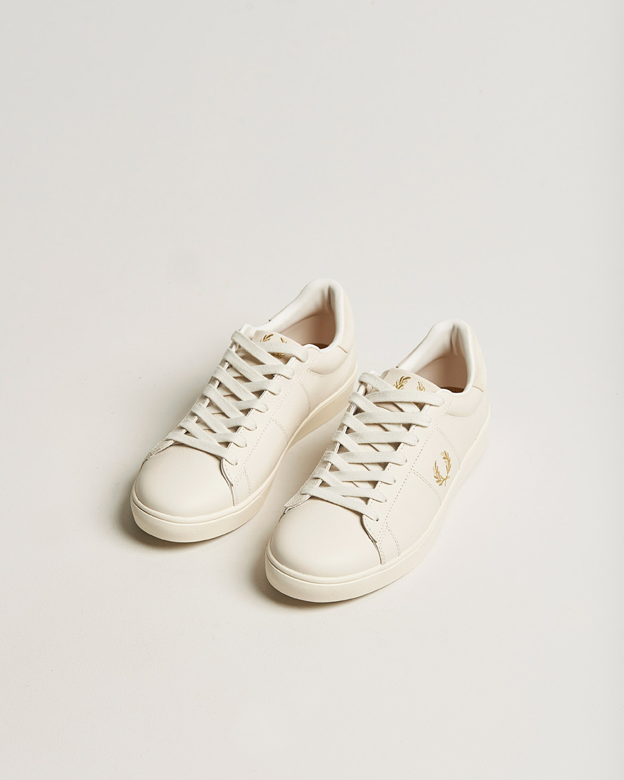 Herren | Fred Perry Spencer Tumbled Leather Sneaker Ecru | Fred Perry | Spencer Tumbled Leather Sneaker Ecru