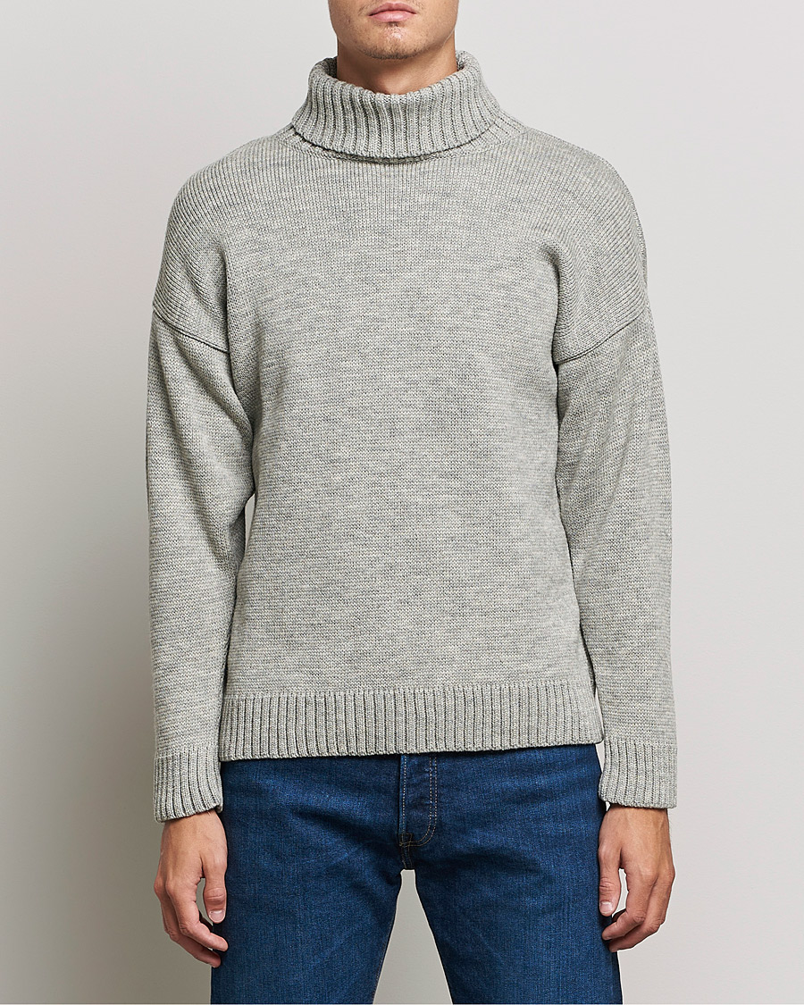 Herren | Pullover | Gloverall | Submariner Chunky Wool Roll Neck Light Grey