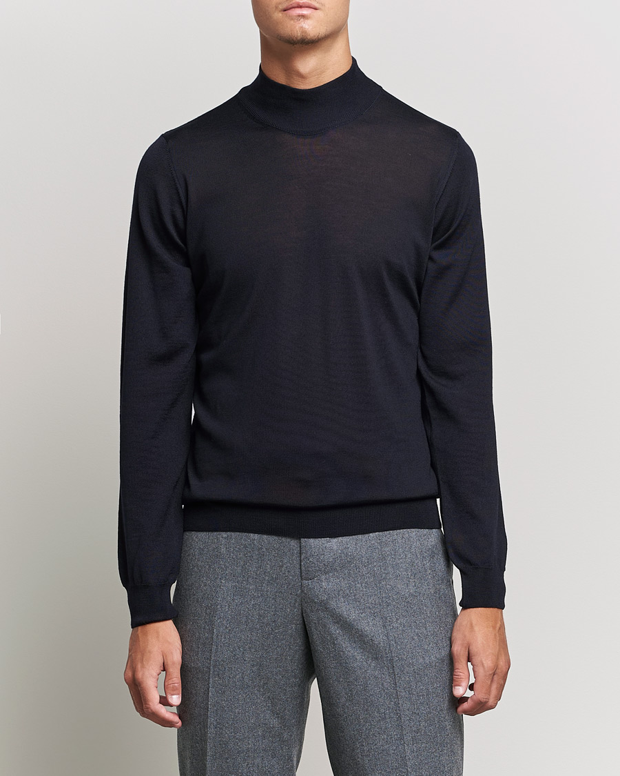 Herren | Pullover | Oscar Jacobson | Hilton Extrafine Merino Mock Neck Navy