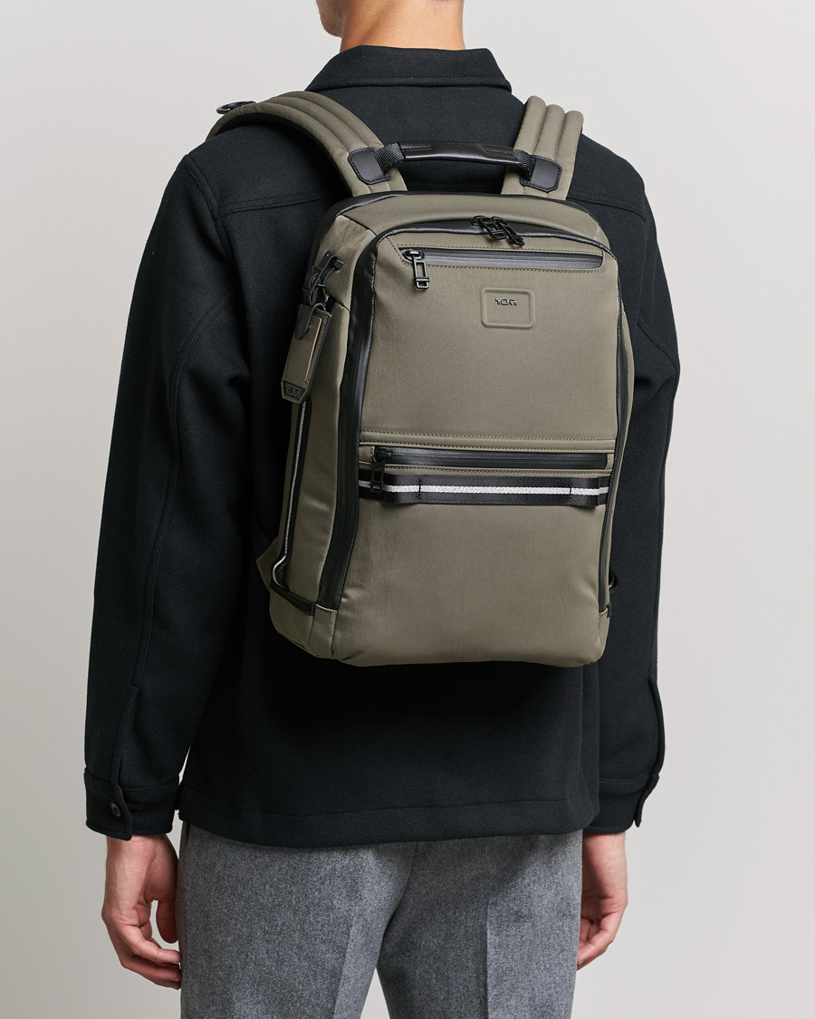 Herren | TUMI Alpha Bravo Dynamic Backpack Sand | TUMI | Alpha Bravo Dynamic Backpack Sand