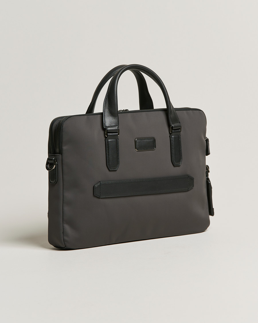Herren | TUMI Harrison Sycamore Slim Brief Black/Iron | TUMI | Harrison Sycamore Slim Brief Black/Iron