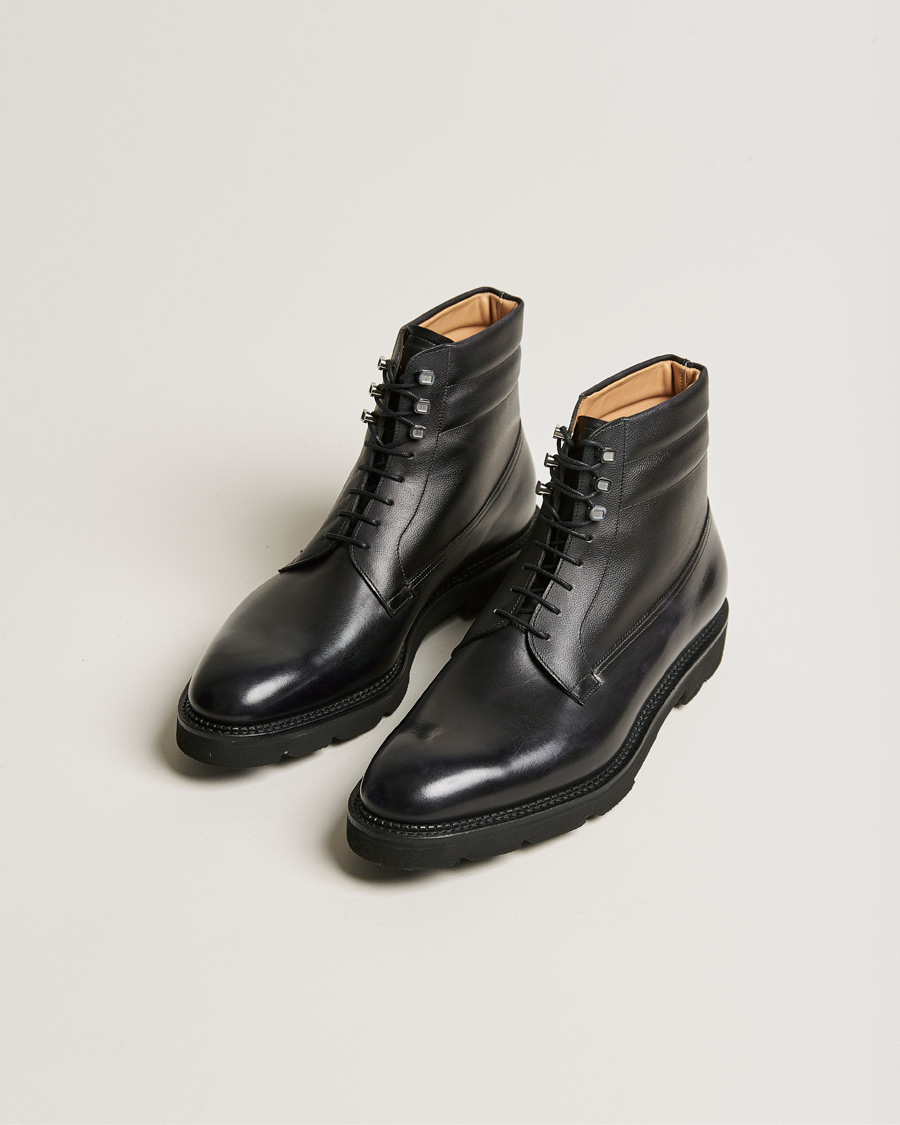 Herren | Handgefertigte Schuhe | John Lobb | Adler Leather Boot Black Calf