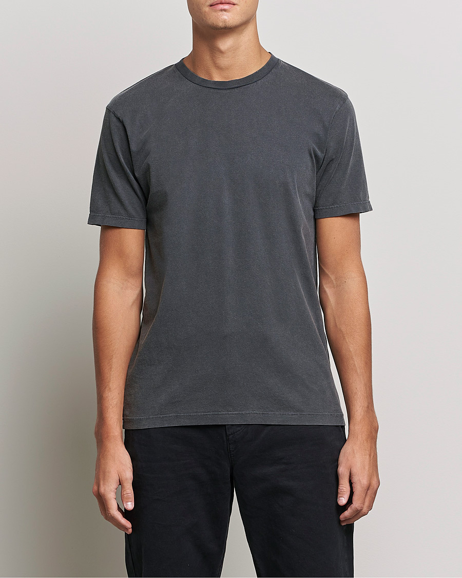 Herren | Schwartze t-shirts | Colorful Standard | Classic Organic T-Shirt Faded Black