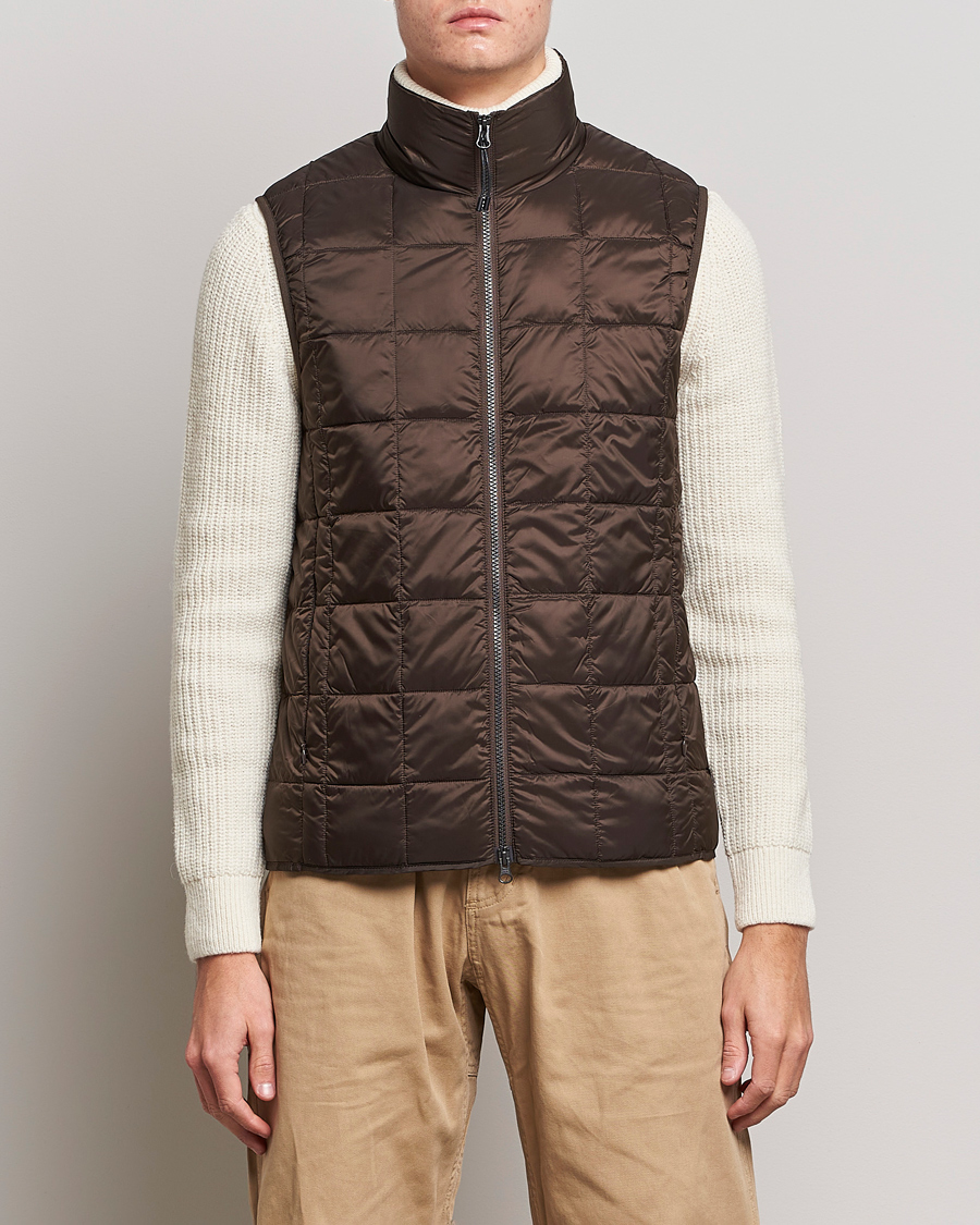 Herren | Jacken | TAION | High Neck Full Zip Lightweight Down Vest Dark Choco