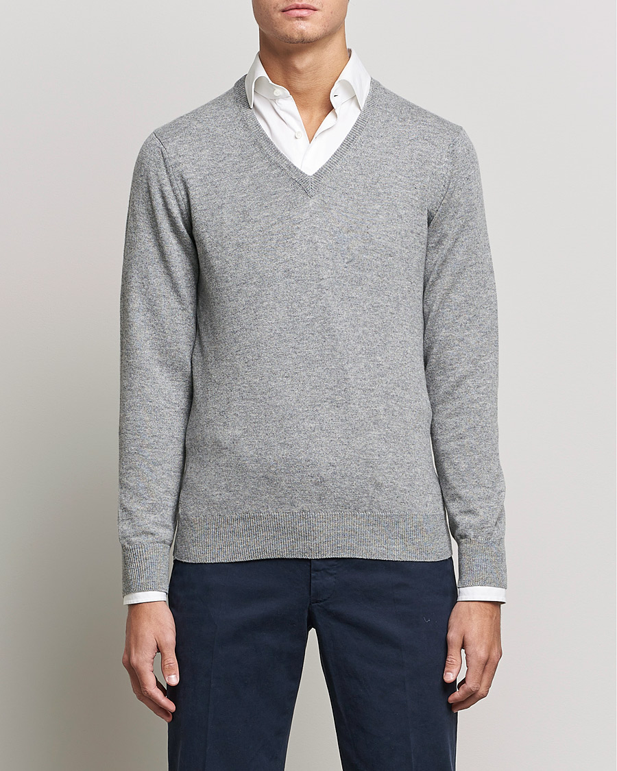 Herren | Kleidung | Piacenza Cashmere | Cashmere V Neck Sweater Light Grey