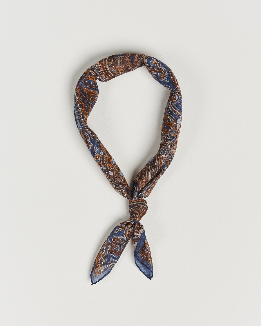 Herren | Amanda Christensen Cotton Voilé Printed Large Paisley Bandana Navy | Amanda Christensen | Cotton Voilé Printed Large Paisley Bandana Navy