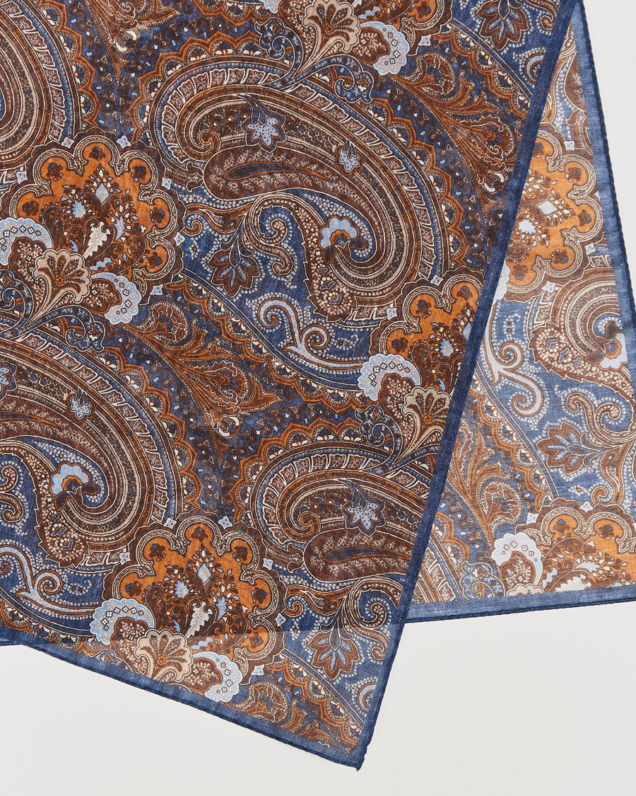 Herren | Amanda Christensen Cotton Voilé Printed Large Paisley Bandana Navy | Amanda Christensen | Cotton Voilé Printed Large Paisley Bandana Navy