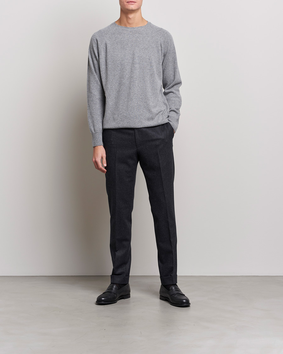 Herren | Pullover | Oscar Jacobson | Gustaf Lambswool Raglan Crew Neck Light Grey