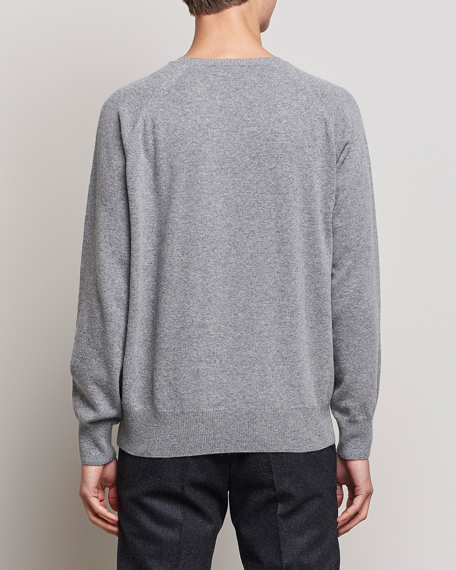 Herren | Pullover | Oscar Jacobson | Gustaf Lambswool Raglan Crew Neck Light Grey