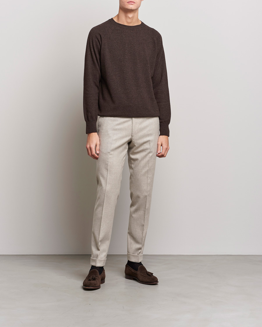 Herren | Pullover | Oscar Jacobson | Gustaf Lambswool Raglan Crew Neck Dark Brown