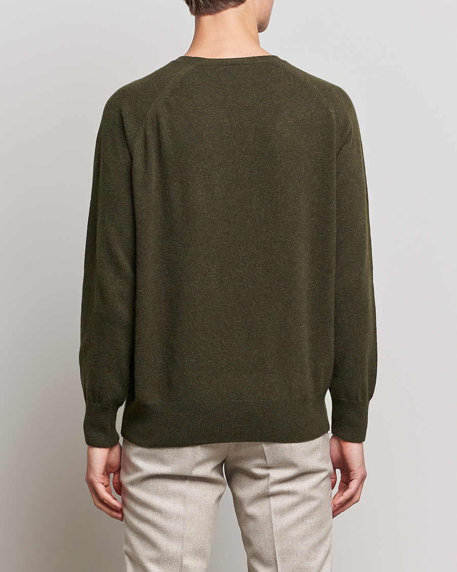 Herren | Pullover | Oscar Jacobson | Gustaf Lambswool Raglan Crew Neck Moss Green