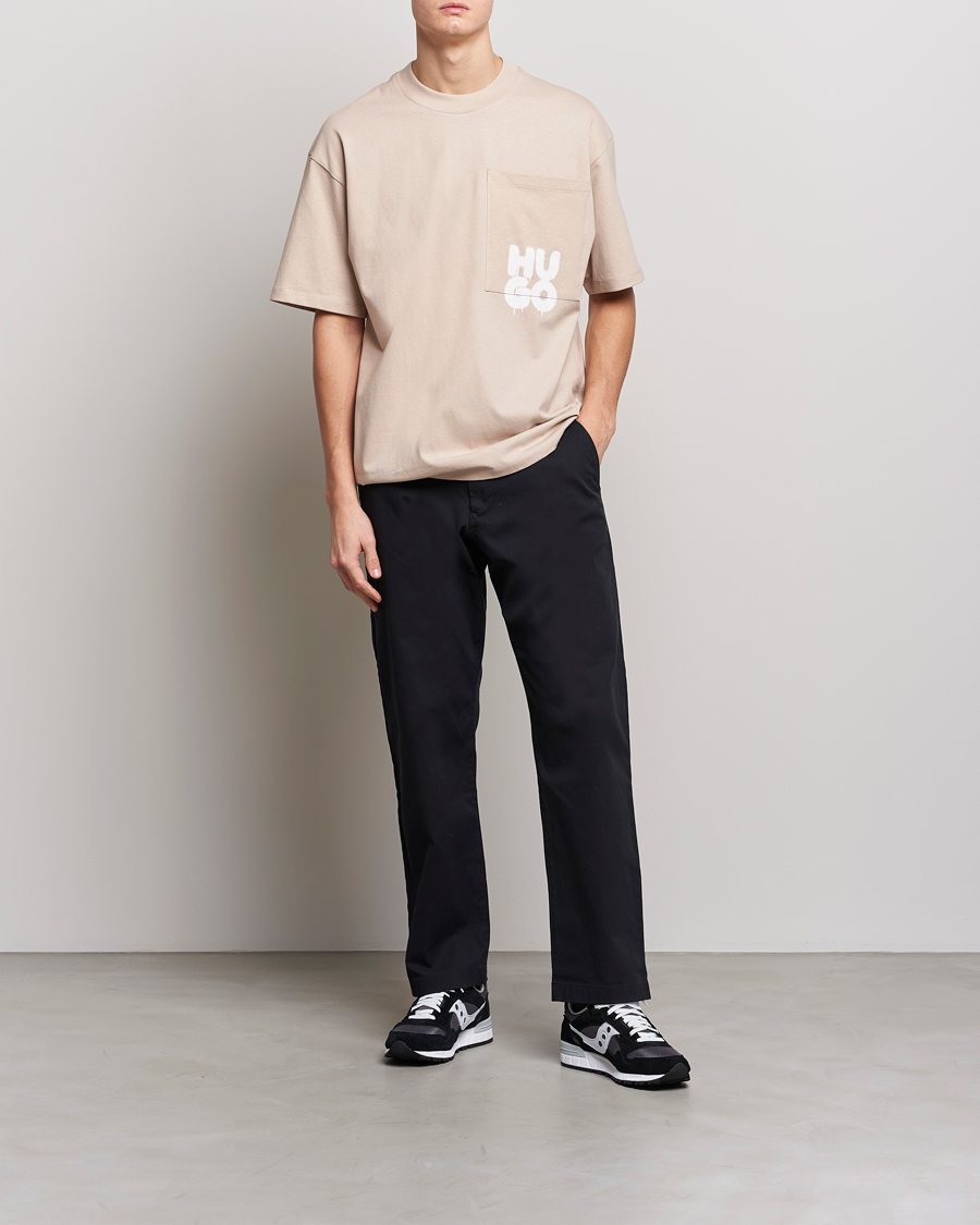 Herren | T-Shirts | HUGO | Dampato Logo Pocket Crew Neck T-Shirt Light Beige