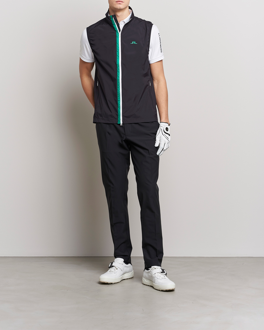 Herren | Westen | J.Lindeberg | Ash Light Packable Vest Rain Forest