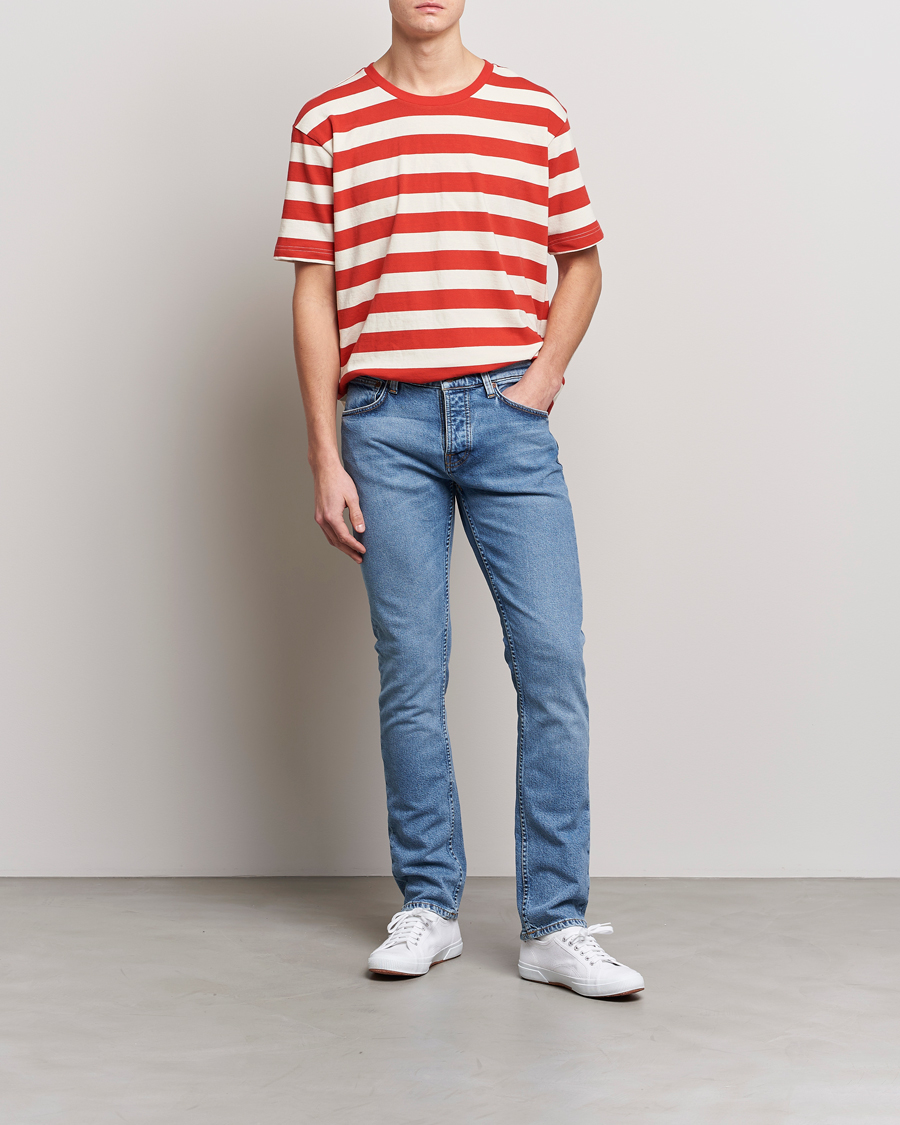 Herren | T-Shirts | Nudie Jeans | Uno Blockstripe Crew Neck T-Shirt Off White/Red