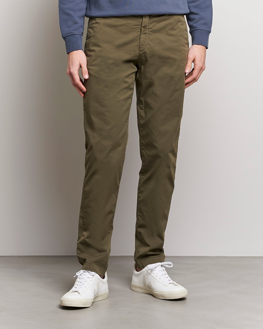 Herren | Hosen | Replay | Sartoriale Comfort Stretch Chinos Dark Green