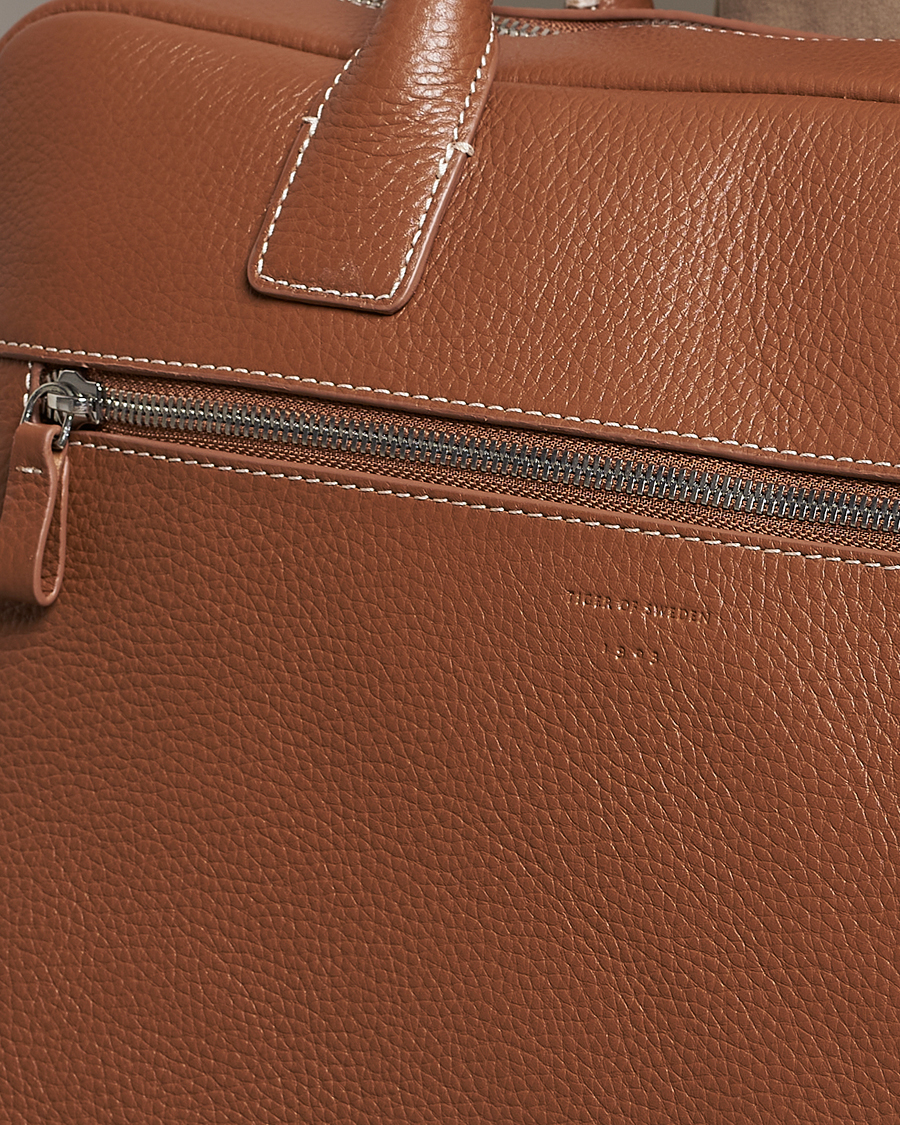 Herren | Tiger of Sweden Beckholmen Cow Leather Computer Bag Caramel Cafe | Tiger of Sweden | Beckholmen Cow Leather Computer Bag Caramel Cafe