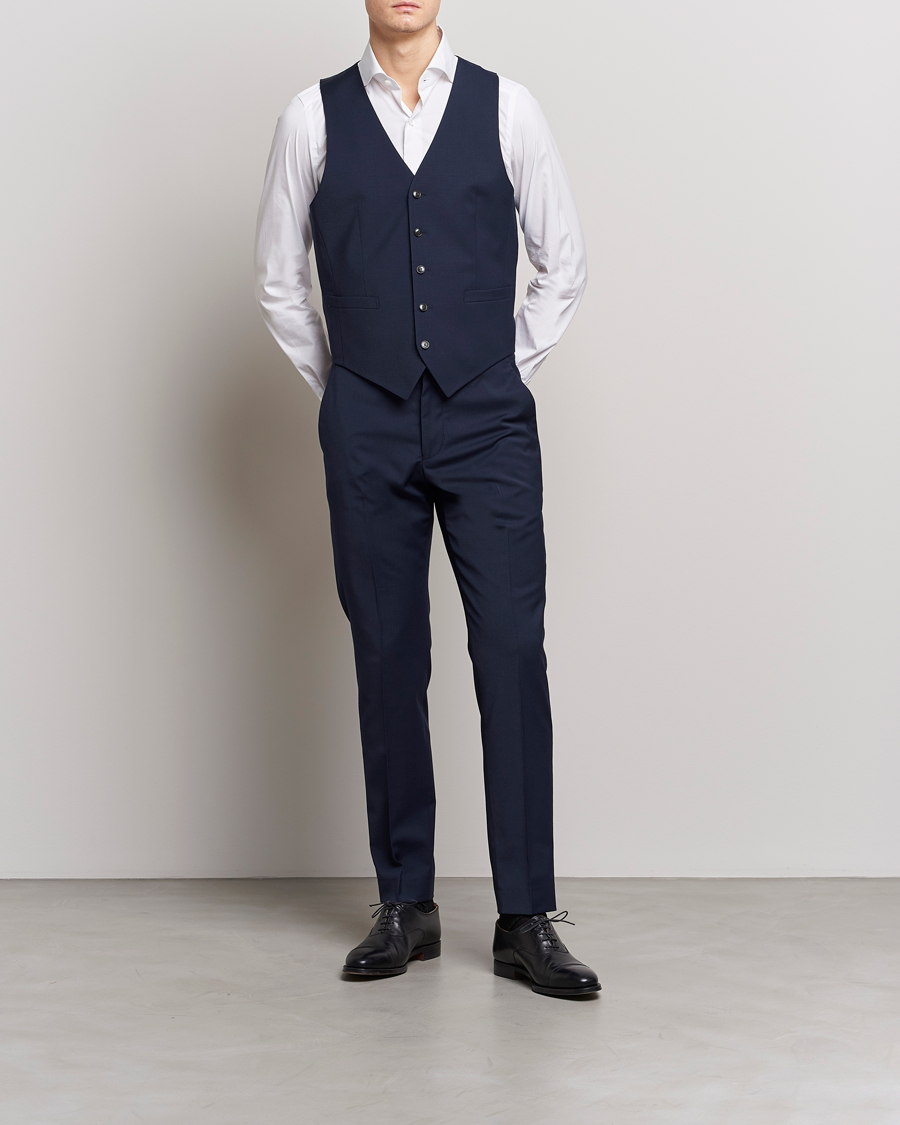 Herren | Sakkos | Tiger of Sweden | Wayde Wool Travel Waistcoat Royal Blue