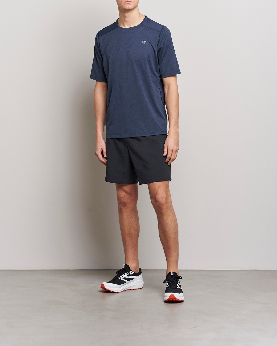 Herren | T-Shirts | Arc'teryx | Cormac Crew Neck Tee Black Sapphire Heather