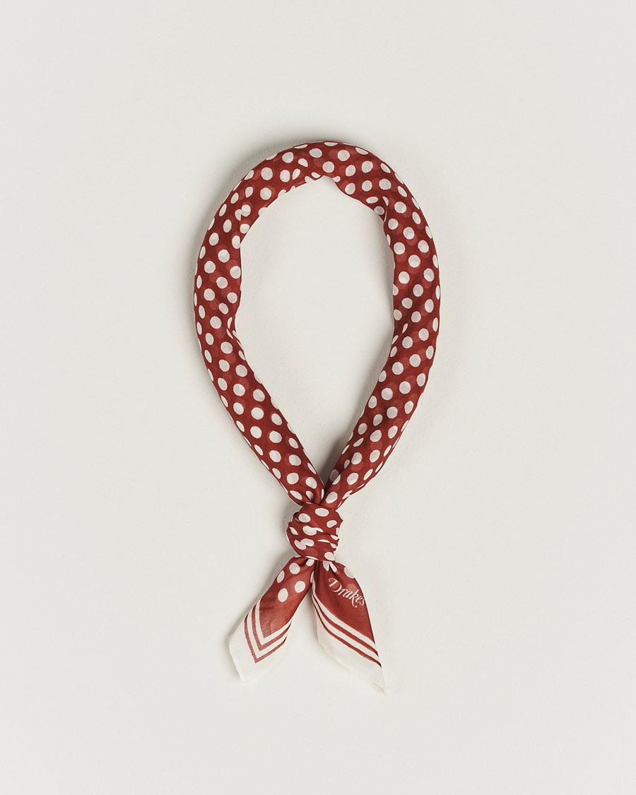 Herren | Drake's All Over Spot Cotton/Silk Bandana Red | Drake's | All Over Spot Cotton/Silk Bandana Red