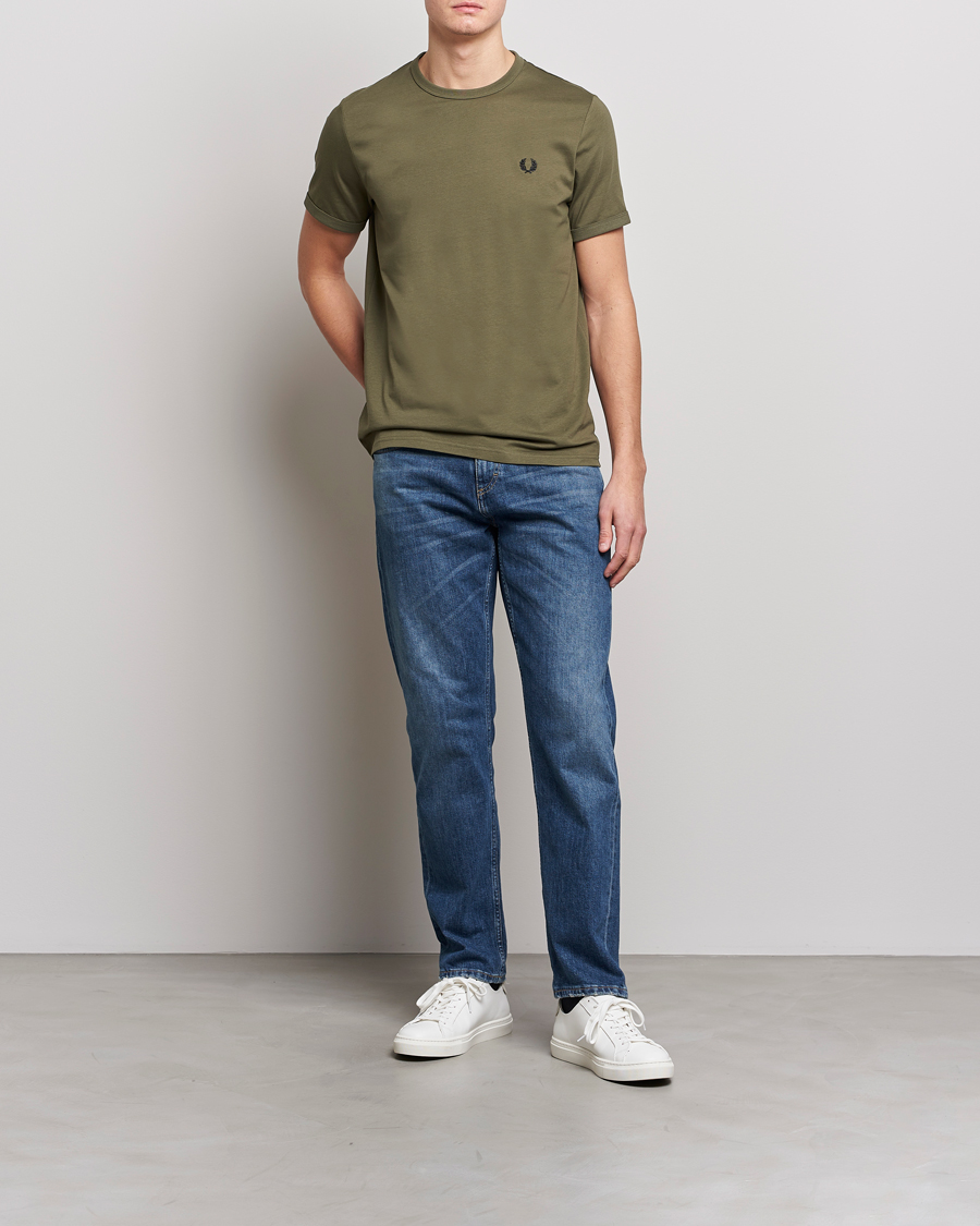 Herren | T-Shirts | Fred Perry | Ringer T-Shirt Unifrom Green