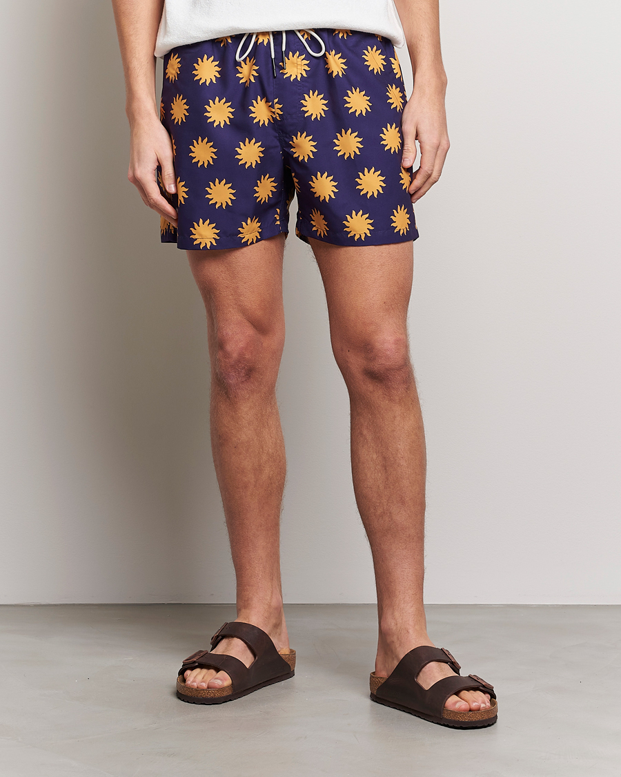 Herren | Badehosen | OAS | Printed Swimshorts Sunday Sun