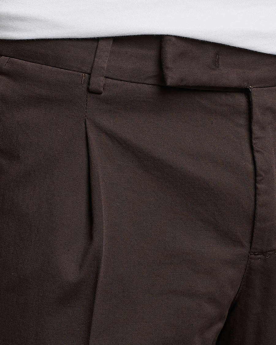 Herren | Hosen | PT01 | Slim Fit Pleated Linen Blend Trousers Chocolate