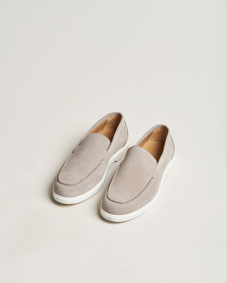 Herren | Loafer | Loake Shoemakers | Tuscany Suede Loafer Stone