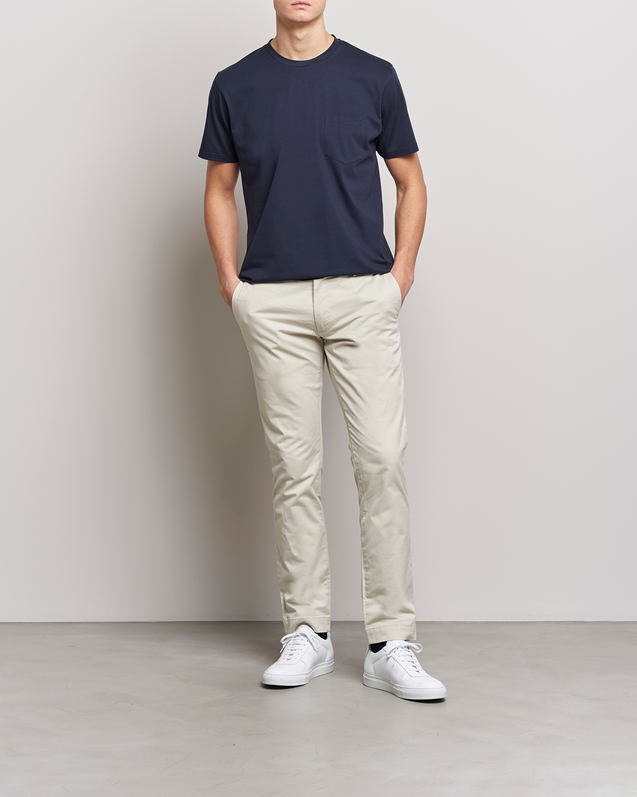 Herren | T-Shirts | Sunspel | Riviera Pocket Crew Neck T-Shirt Navy