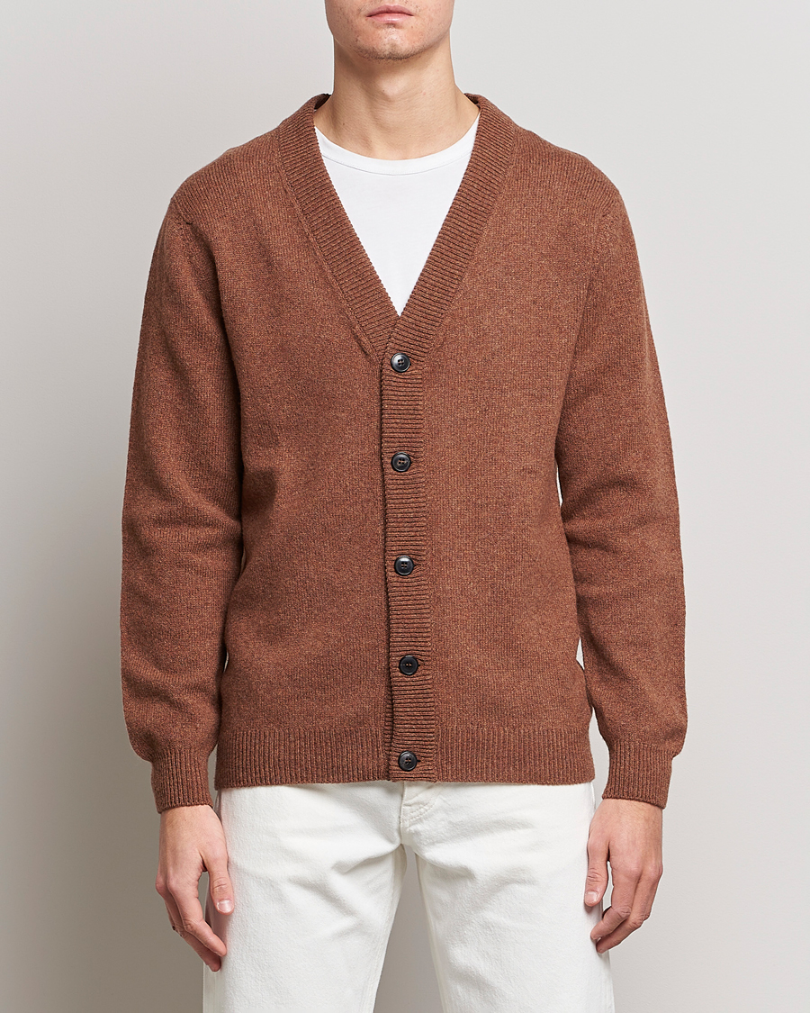 Herren | Pullover | Sunspel | Lambswool Cardigan Pecan