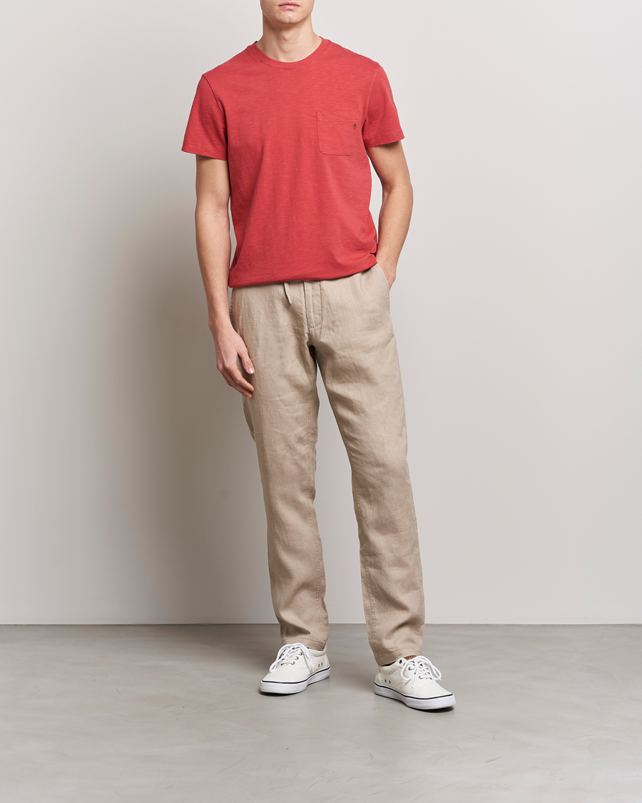 Herren | T-Shirts | Morris | Lily Slub Pocket Crew Neck Tee Red