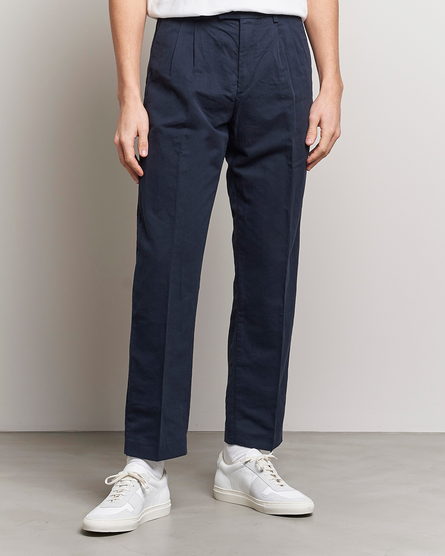 Herren | Hosen | NN07 | Fritz Pleated Trousers Navy Blue