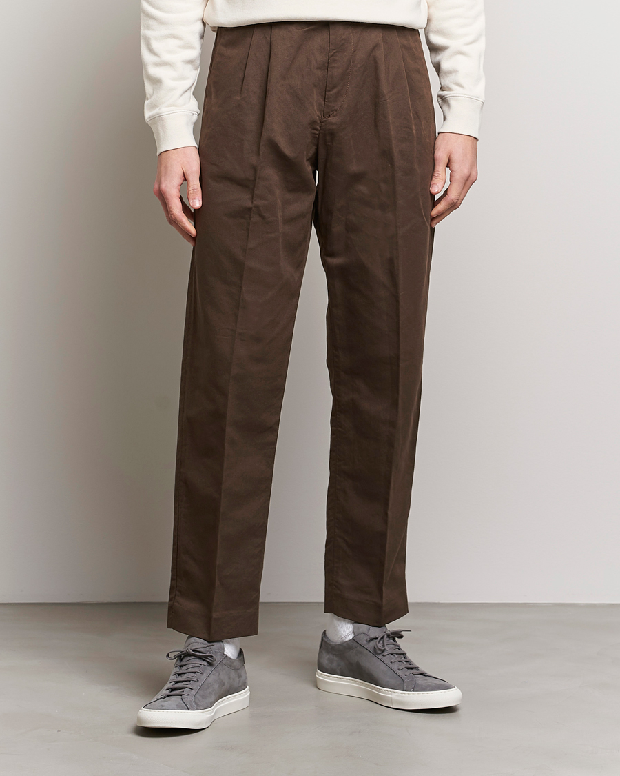 Herren | Hosen | NN07 | Fritz Pleated Trousers Brown