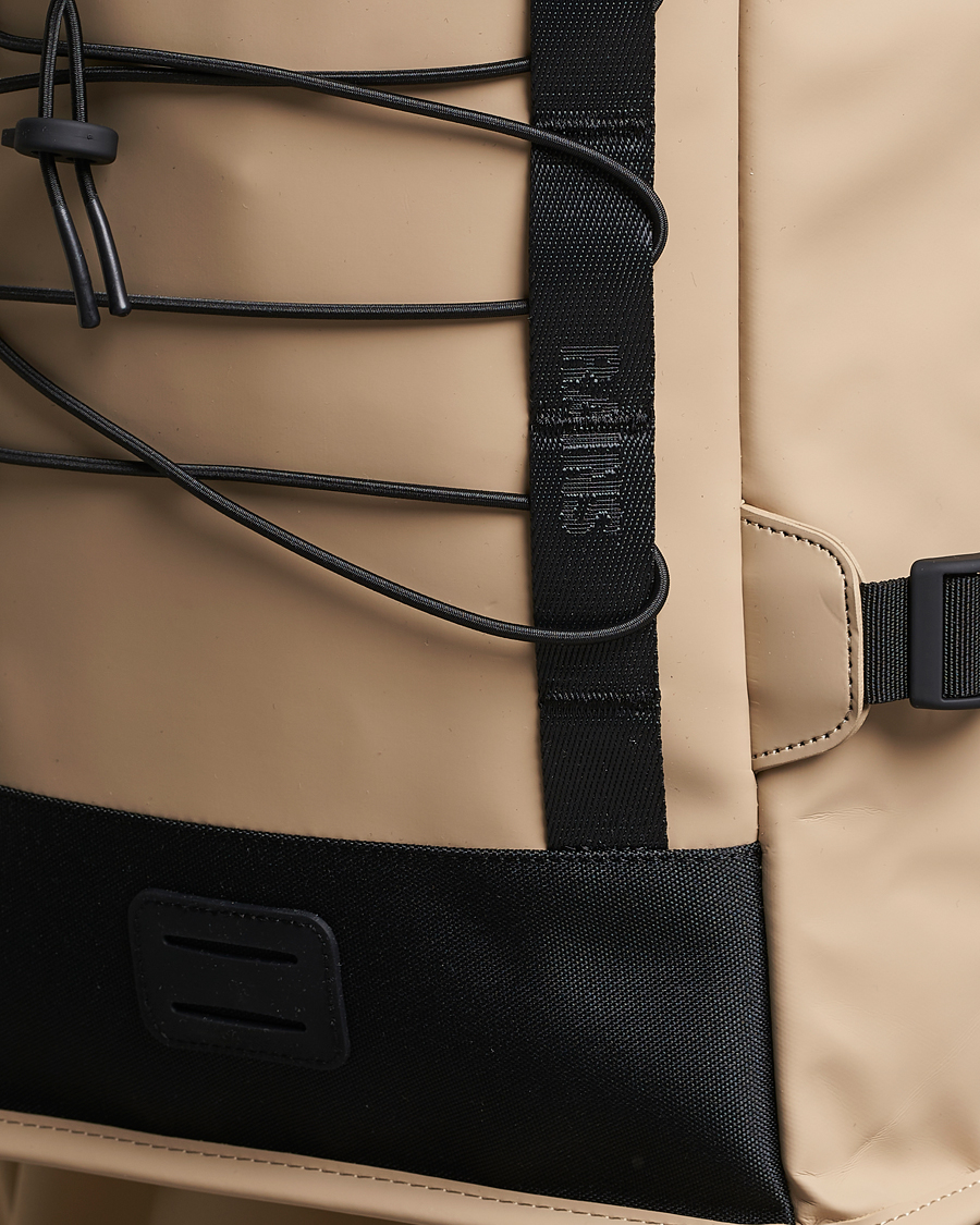 Herren | RAINS Trail Mountaineer Backpack Sand | RAINS | Trail Mountaineer Backpack Sand