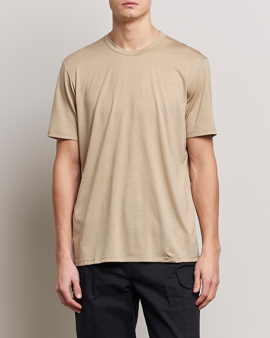 Herren | T-Shirts | Arc'teryx Veilance | Frame Short Sleeve T-Shirt Dark Wicker