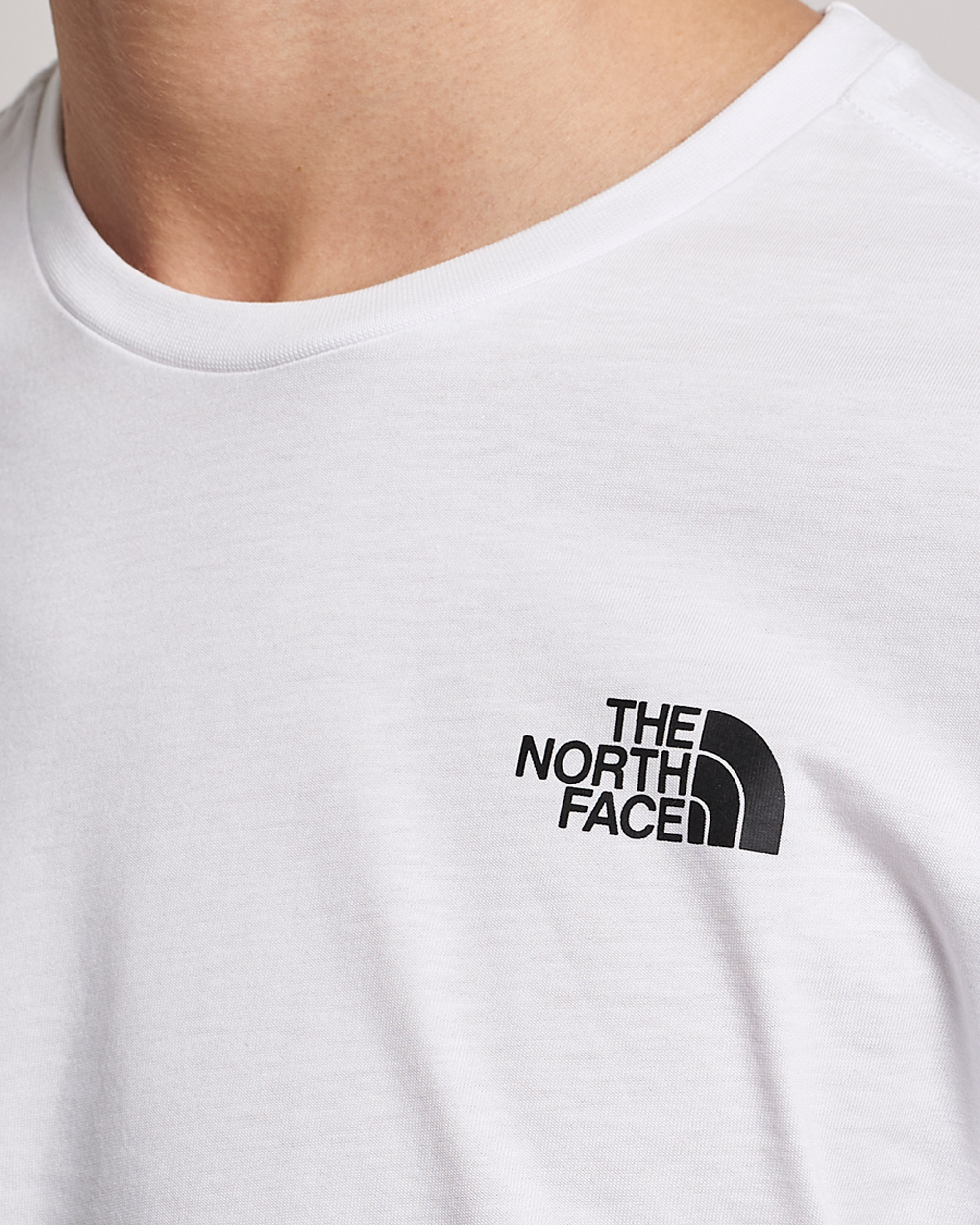 Herren | T-Shirts | The North Face | Long Sleeve Easy T-Shirt White