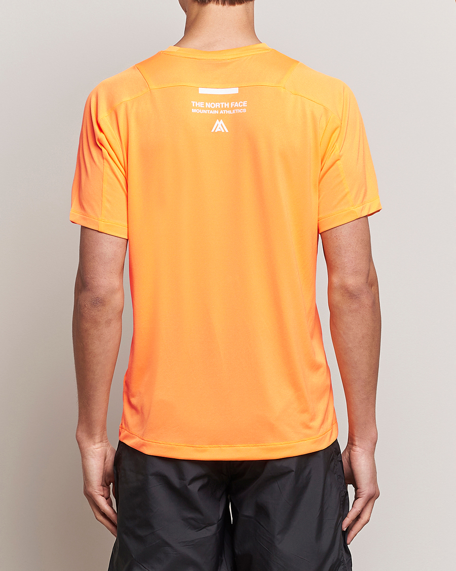 Herren | T-Shirts | The North Face | Mountain Athletics T-Shirt Vitamin C