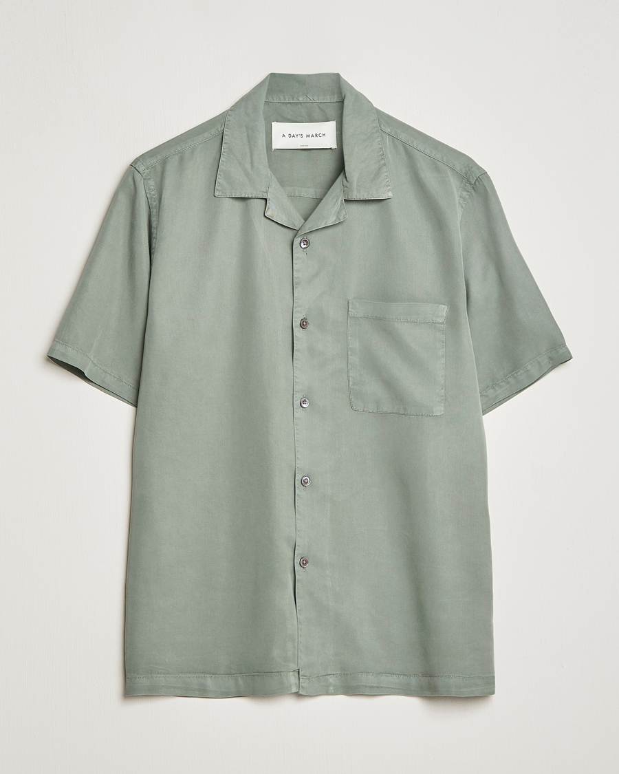 Herren | Hemden | A Day's March | Yamu Short Sleeve Tencel Shirt Dusty Green