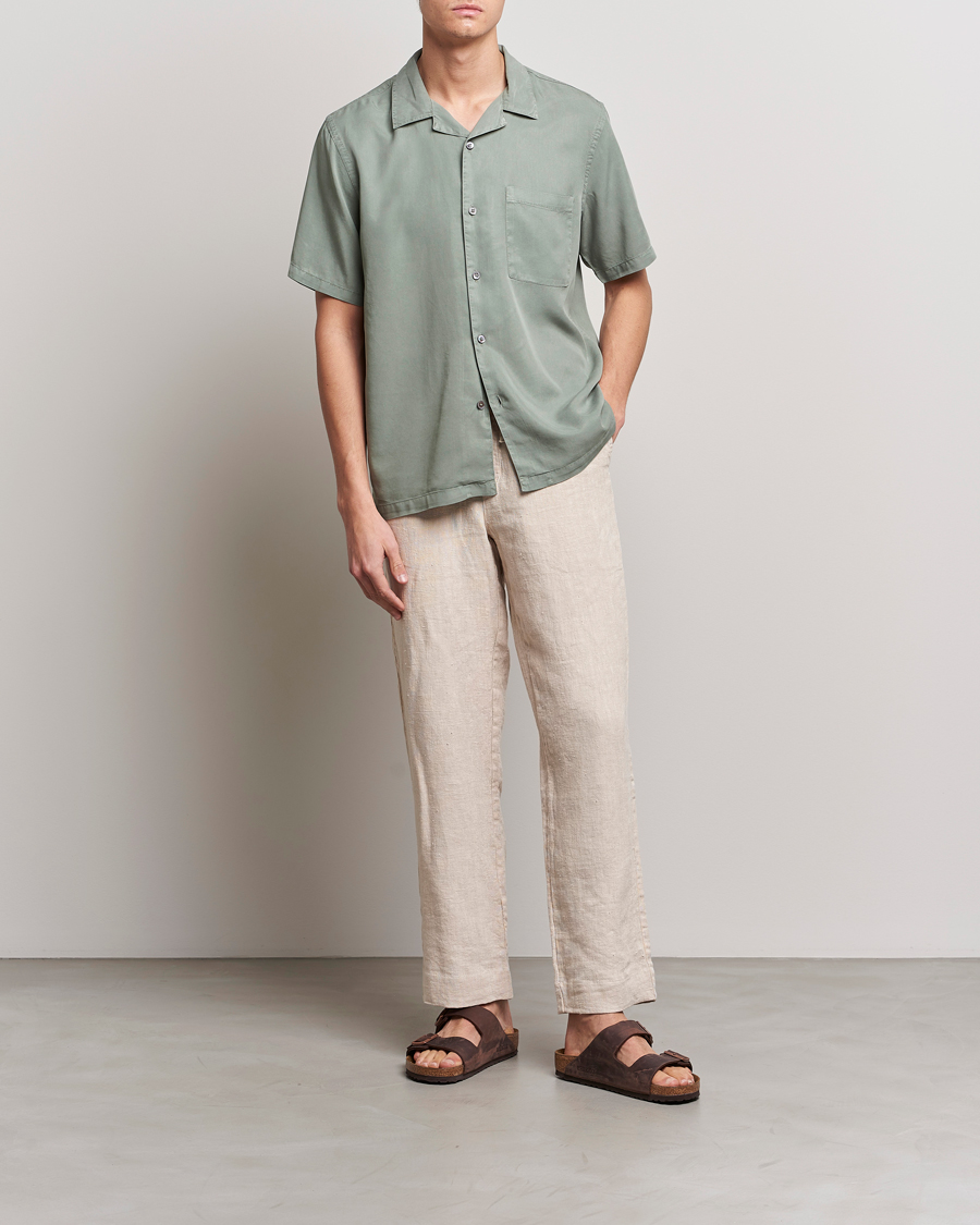 Herren | Hemden | A Day's March | Yamu Short Sleeve Tencel Shirt Dusty Green