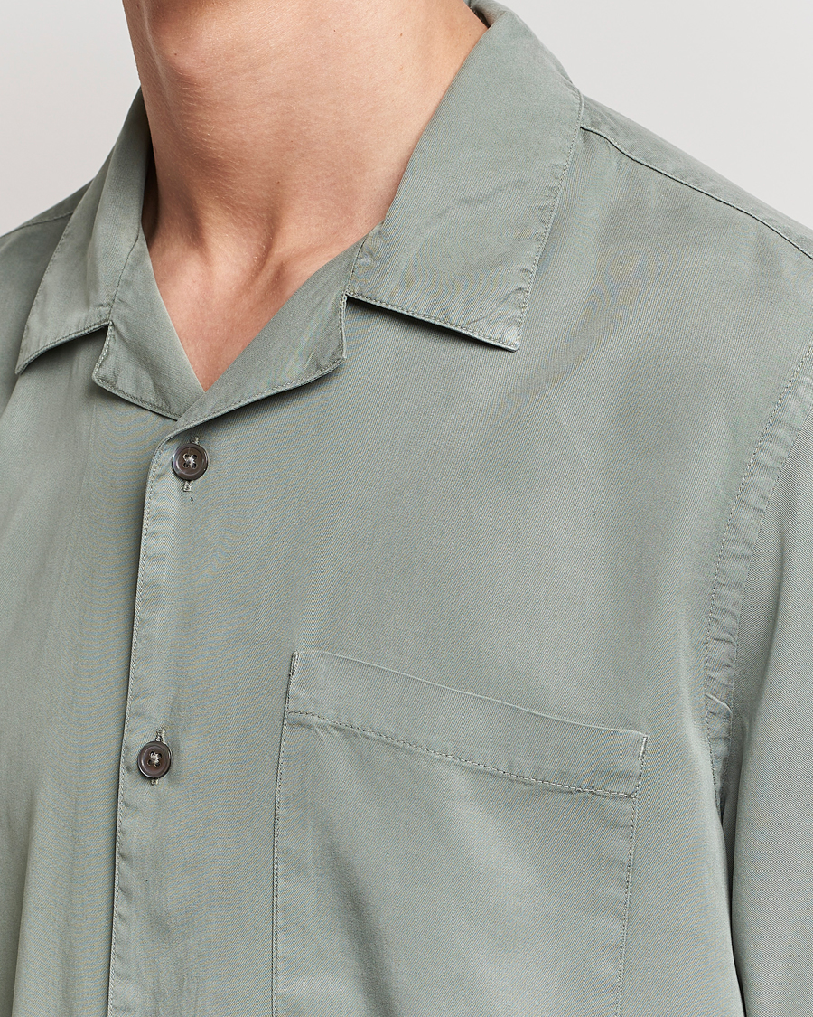 Herren | Hemden | A Day's March | Yamu Short Sleeve Tencel Shirt Dusty Green