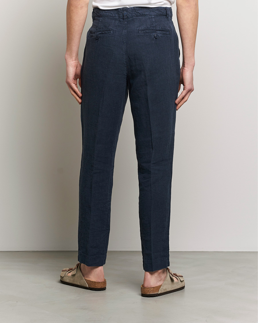 Herren | Hosen | A Day's March | Madu Linen Trouser Navy