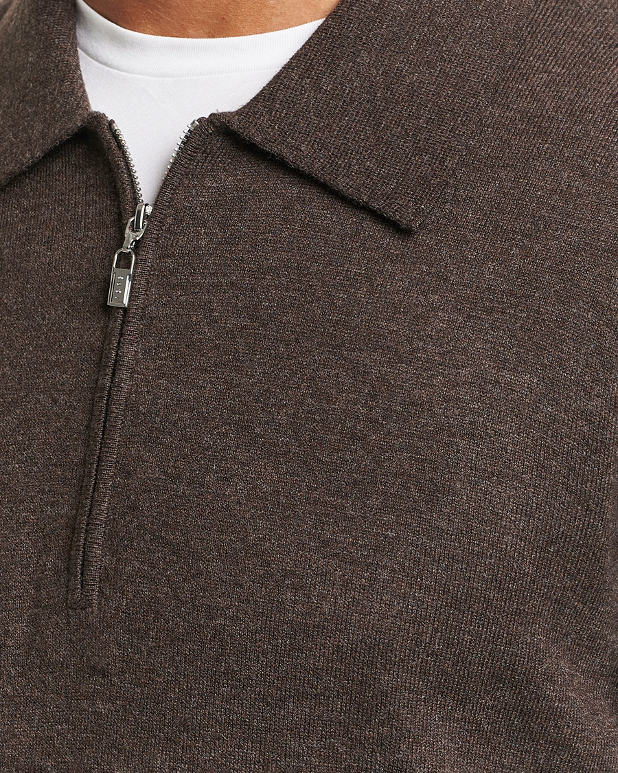 Herren | Pullover | Tiger of Sweden | Orbit Half Zip Merino Coffee