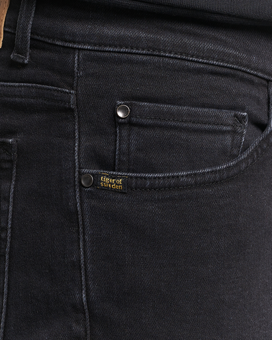Herren | Jeans | Tiger of Sweden | Evolve Stretch Cotton Jeans Black