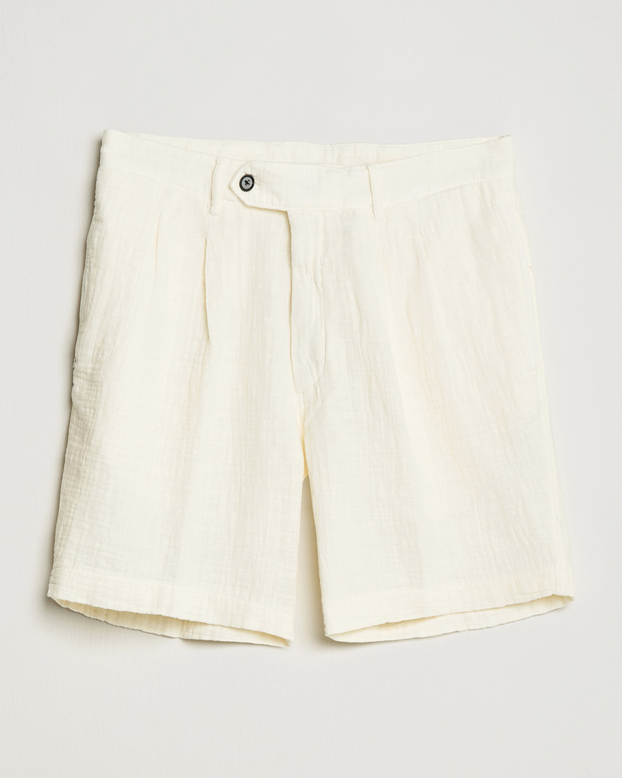 Herren | Shorts | Oscar Jacobson | Tanker Pleated Crepe Cotton Shorts White