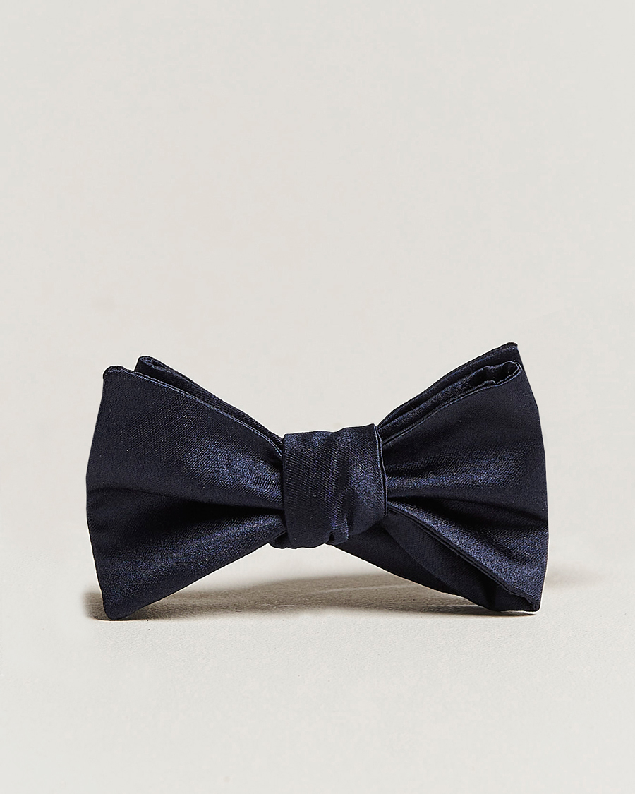Herren | E. Marinella Silk Bow Tie Navy Satin | E. Marinella | Silk Bow Tie Navy Satin