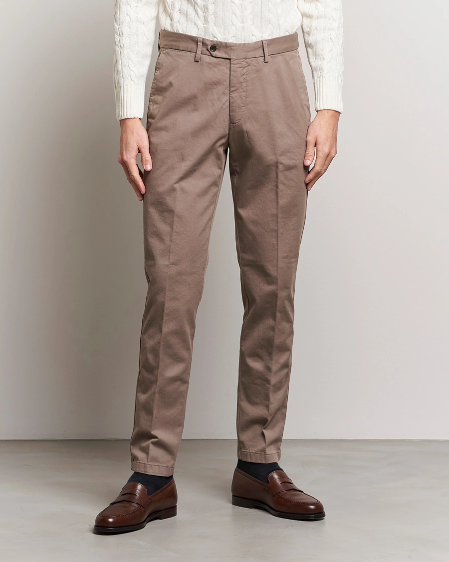 Herren | Smart Casual | Oscar Jacobson | Danwick Cotton Trousers Light Brown