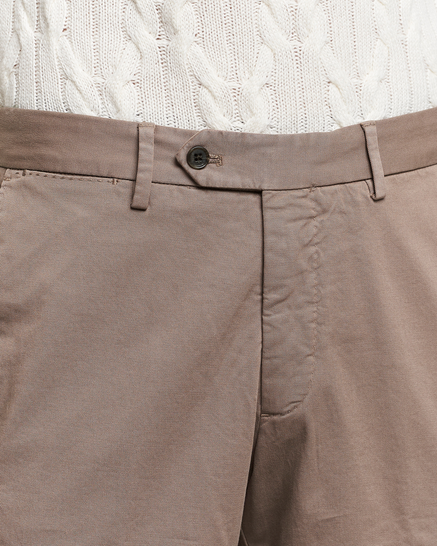 Herren | Hosen | Oscar Jacobson | Danwick Cotton Trousers Light Brown