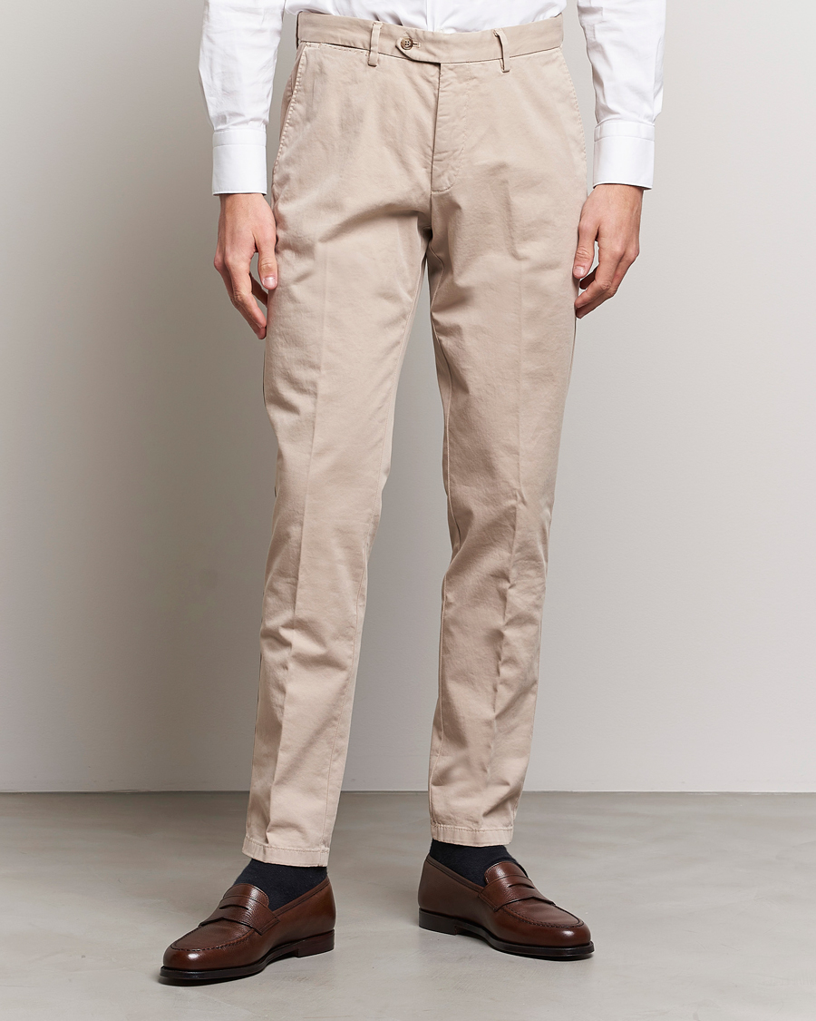 Herren | Smart Casual | Oscar Jacobson | Danwick Cotton Trousers Beige