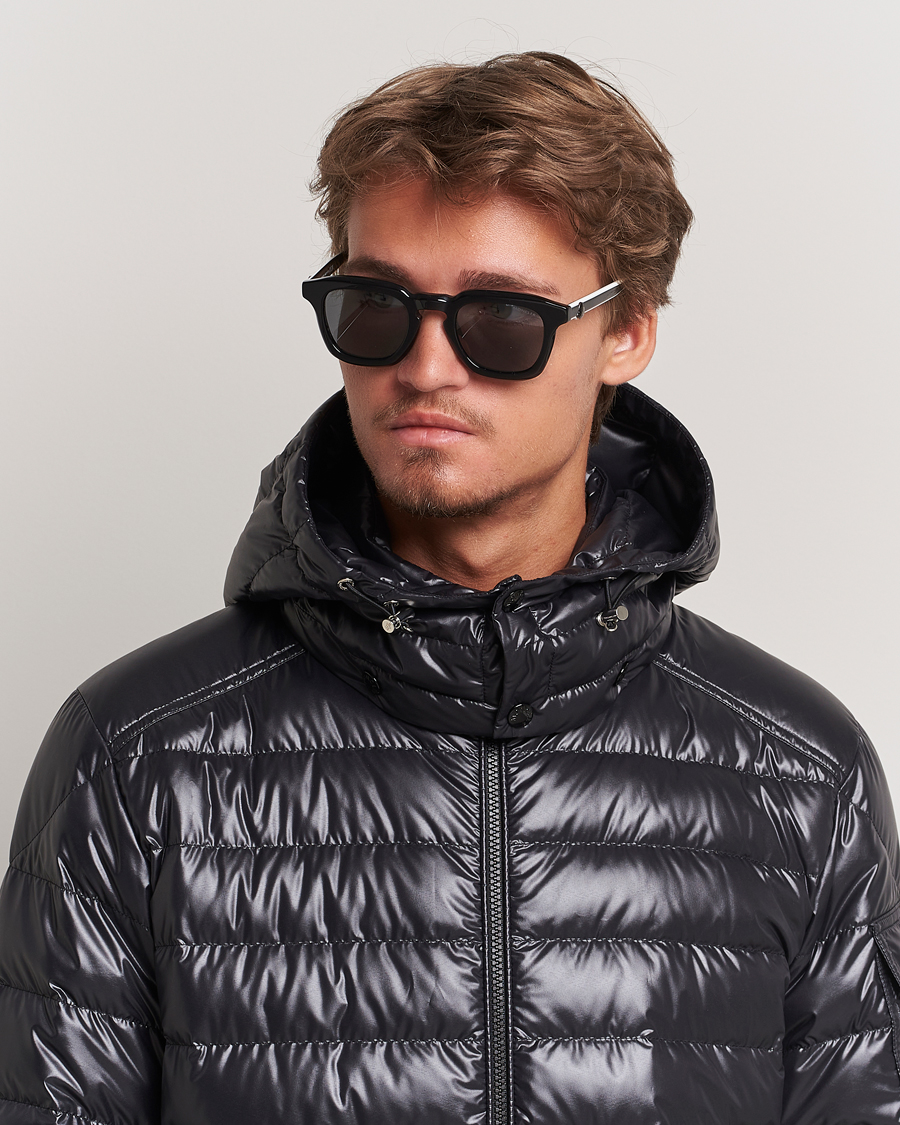 Herren | Moncler Lunettes Gradd Sunglasses Shiny Black/Smoke | Moncler Lunettes | Gradd Sunglasses Shiny Black/Smoke
