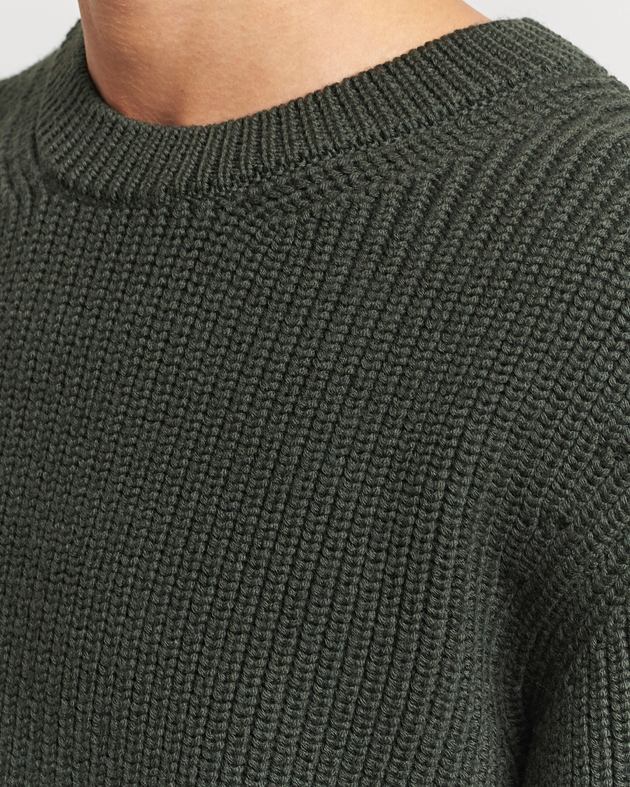 Herren | Pullover | Jeanerica | Paul Heavy Knitted Crew Neck Dark Green