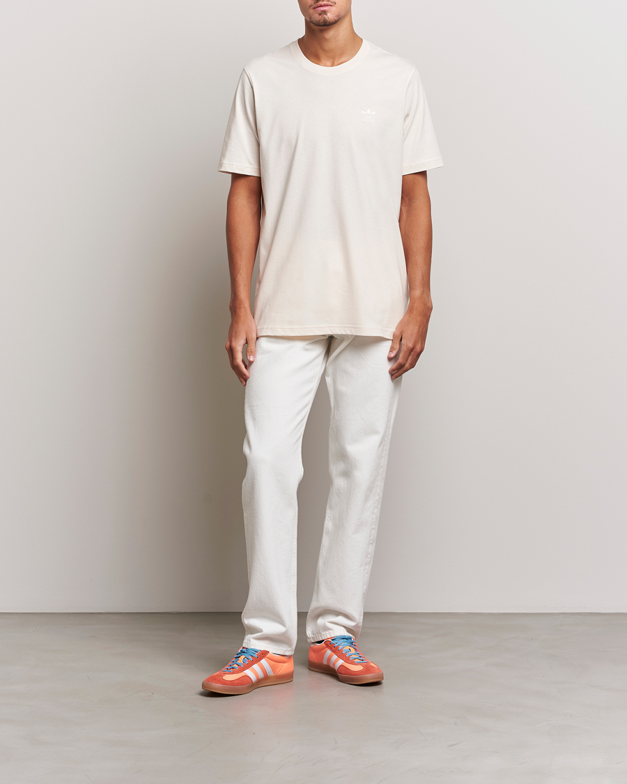 Herren | T-Shirts | adidas Originals | Essential Crew Neck T-Shirt Won White